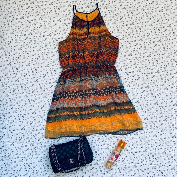 ❌ SOLD ❌ Summer Dress - Picture 1 of 5